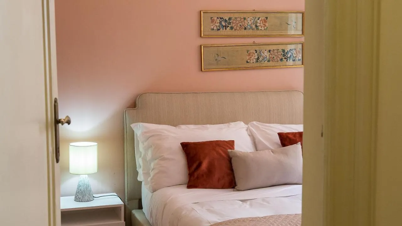 Augustus Terrace Deluxe Apartment Rome