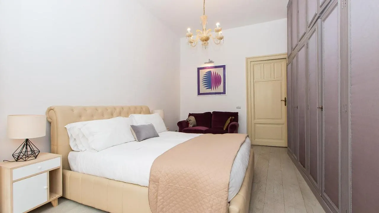 Augustus Terrace Deluxe Apartment Rome