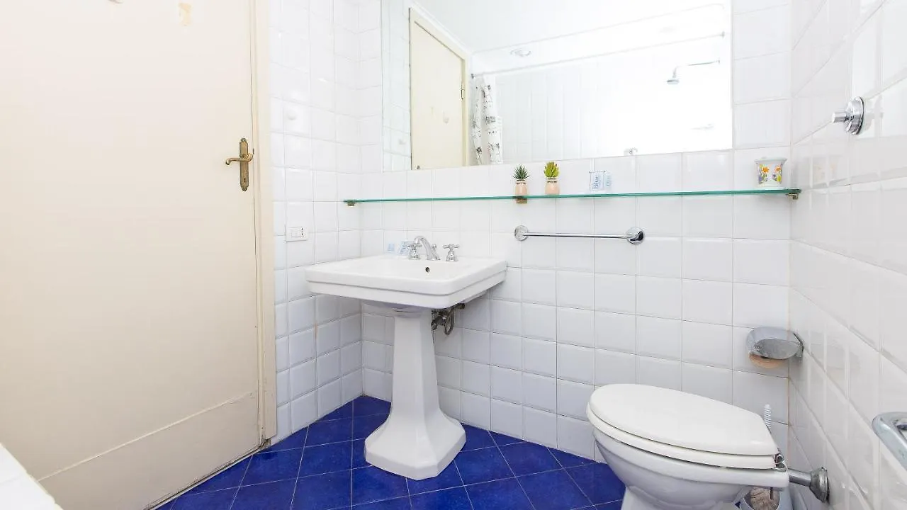 Augustus Terrace Deluxe Apartment Rome