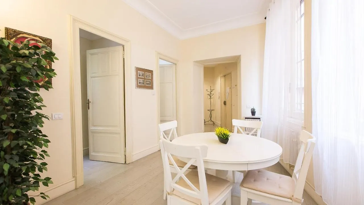 Augustus Terrace Deluxe Apartment Rome Italy